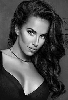 Simona L.