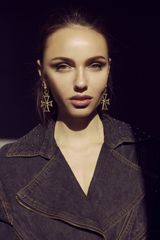 Klaudia St.