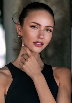 Klaudia St.