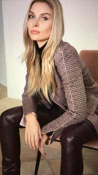 Vanessa B.