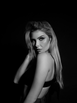Vanessa B.