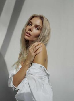 Vanessa B.