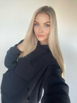 Vanessa B.