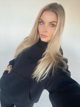 Vanessa B.