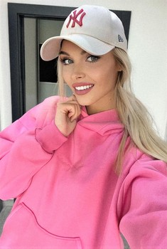 Vanessa B.