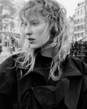 Maria Bz.