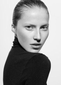 Maria Bz.