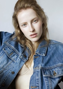 Maria Bz.
