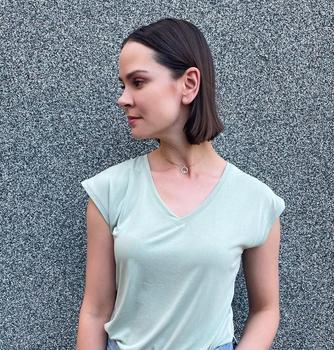 Iva B.