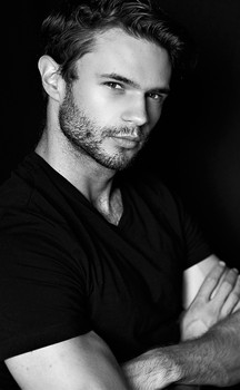 Adrian 