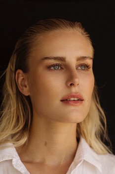 Anna L.