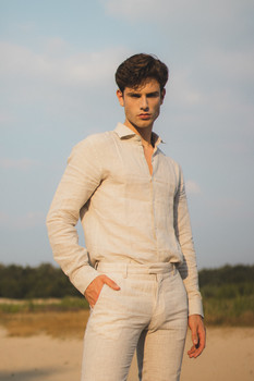 Bas L.