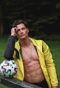 Jelle H.