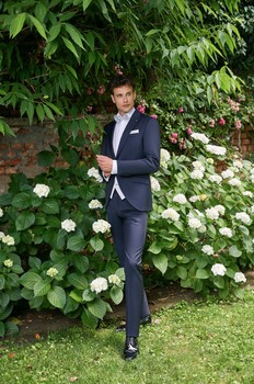 Riccardo M.