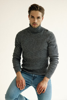 Simon F.