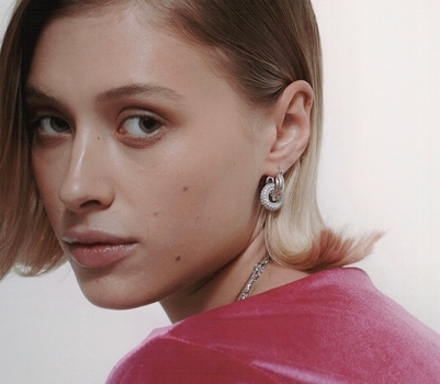 Ksenia 