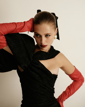 Ksenia 