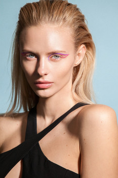 Yana V.