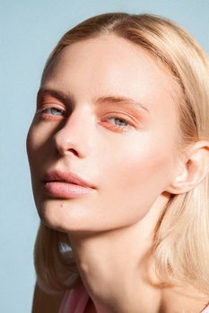 Yana V.