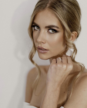 Mariana B.