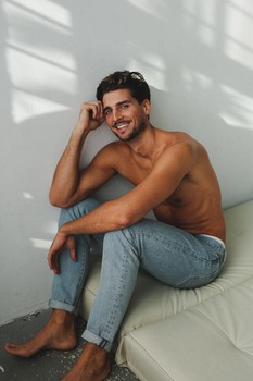 Mikolaj N.