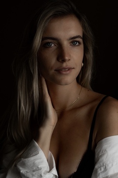 Elisa L.