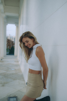 Elisa L.