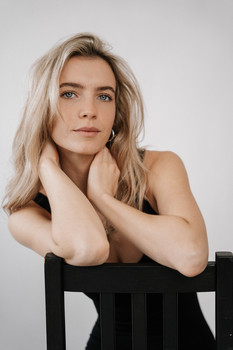 Elisa L.