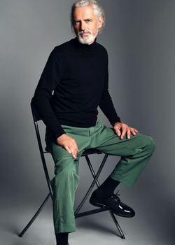 Robert R.