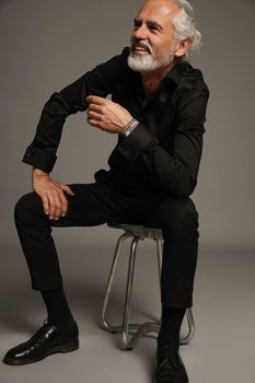 Robert R.