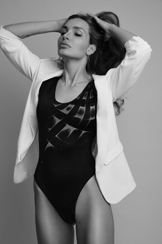 Linda B.