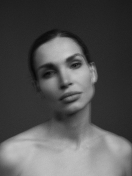 Linda B.
