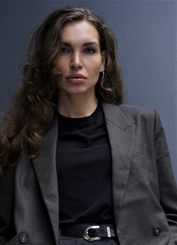 Linda B.