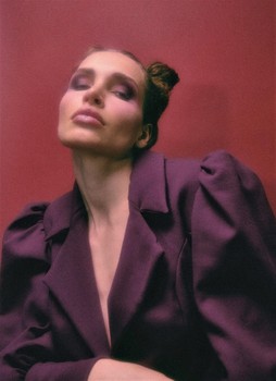 Linda B.