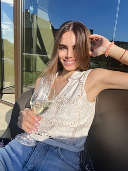 Khristina S.