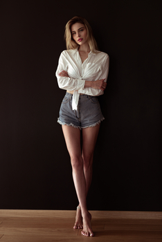 Sara E.