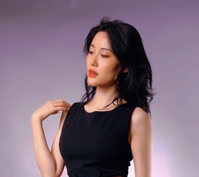 Jiefei L.