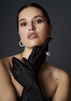 Miriam  G.
