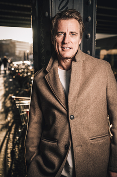 Sven H.