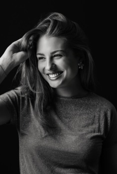 Helene  F.