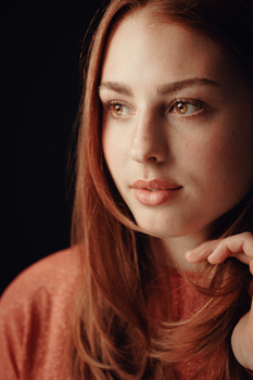 Helene  F.