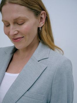 Urzula  B.