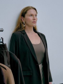 Urzula  B.