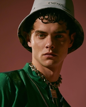 Damian G.