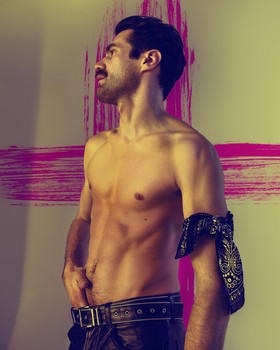 Darek W.