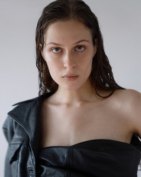 Hania L.