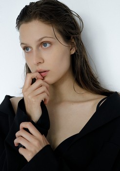 Hania L.