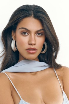 Estefany  V.