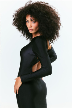 Nicole 