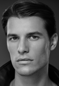 Jens P.